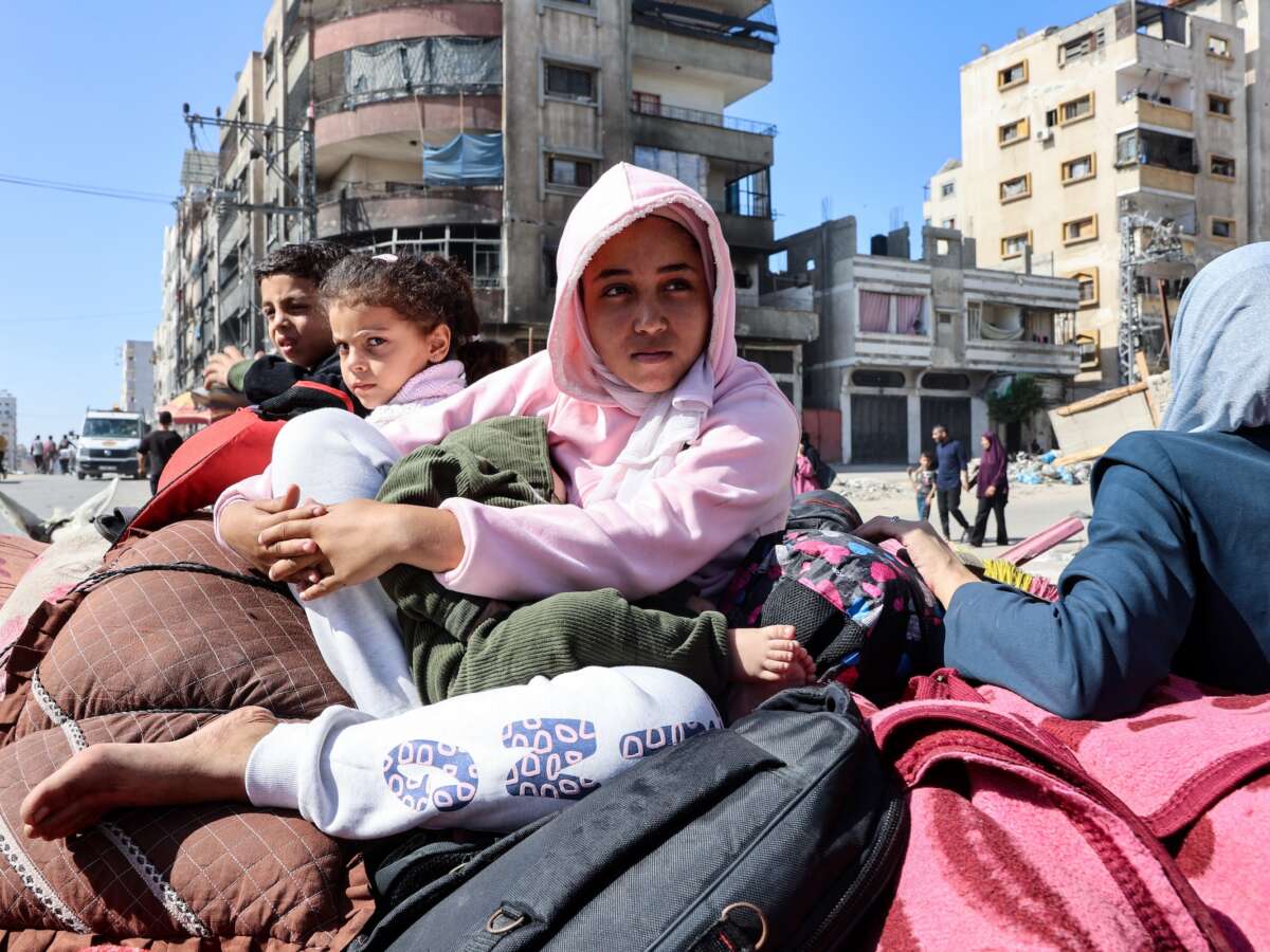 Israel Refuses UN Entry to North Gaza to Rescue People From Under Rubble