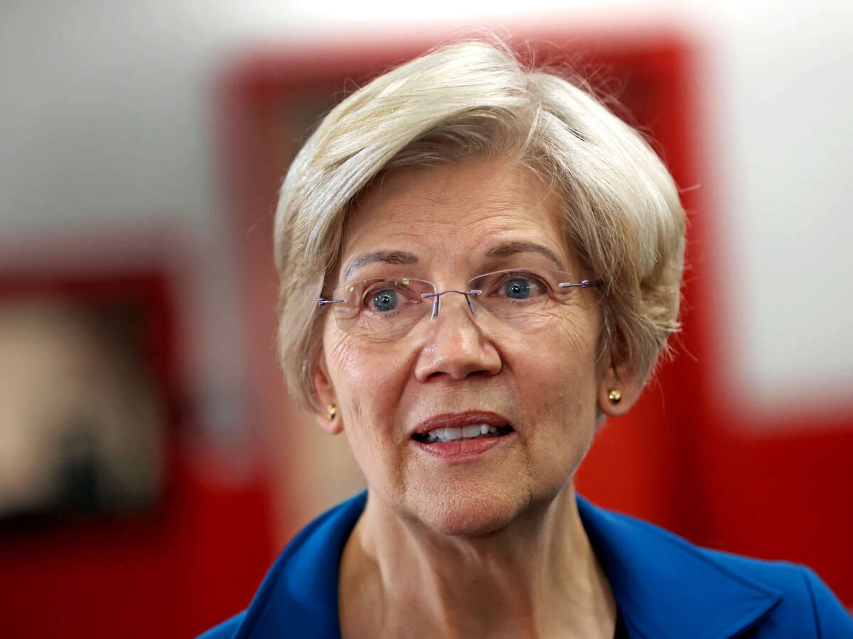 Warren Says She Supports Sanderss Bid to Block Israel Weapons Deal