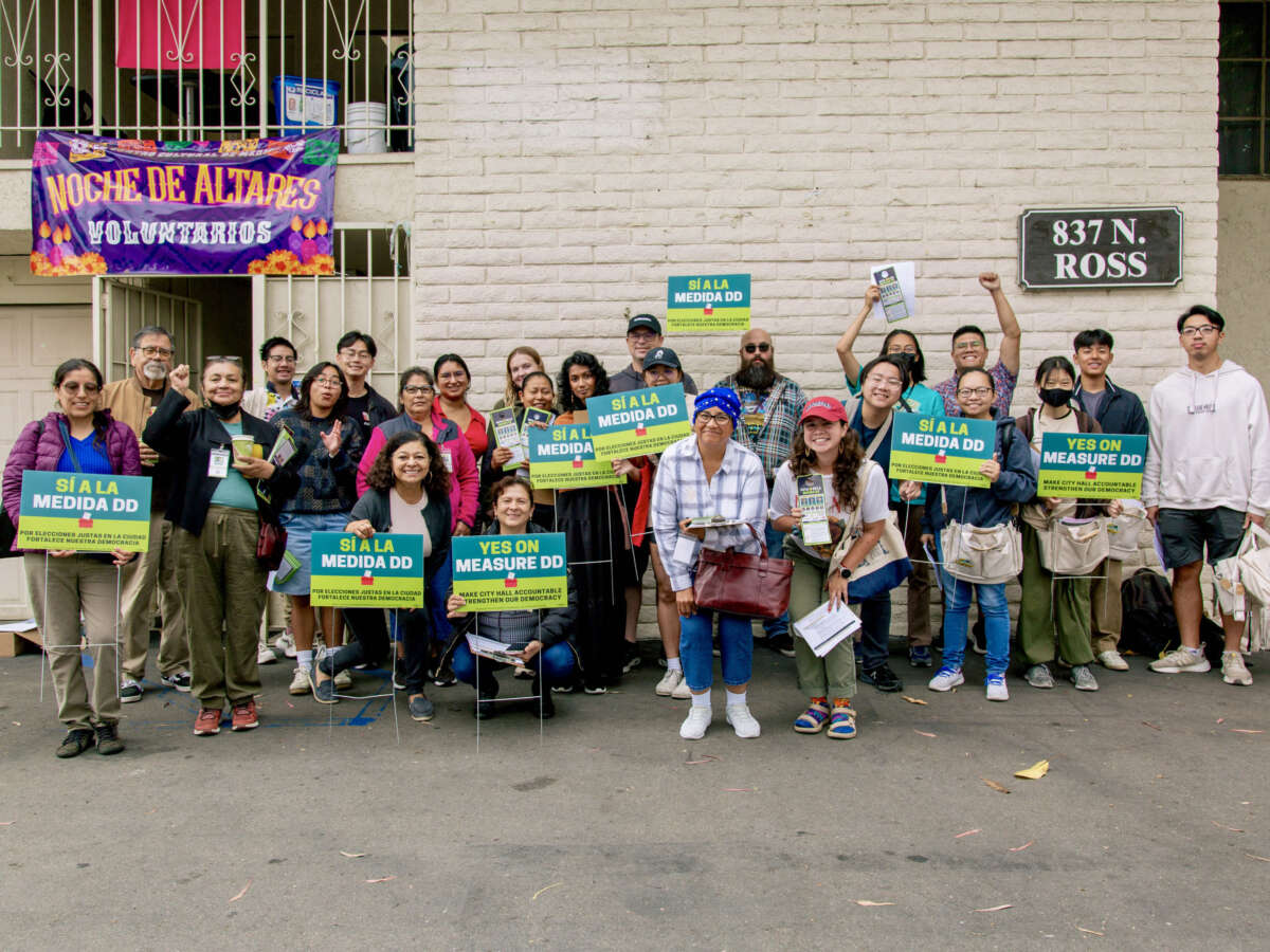Noncitizens in Santa Ana Are Organizing for the Right to Vote in Local Elections