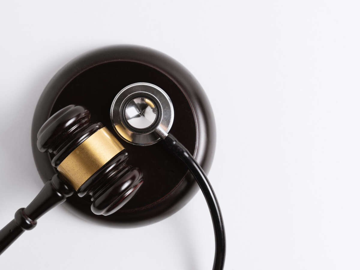 Florida Doctor Fined $10K for Violating Abortion Waiting Period Law