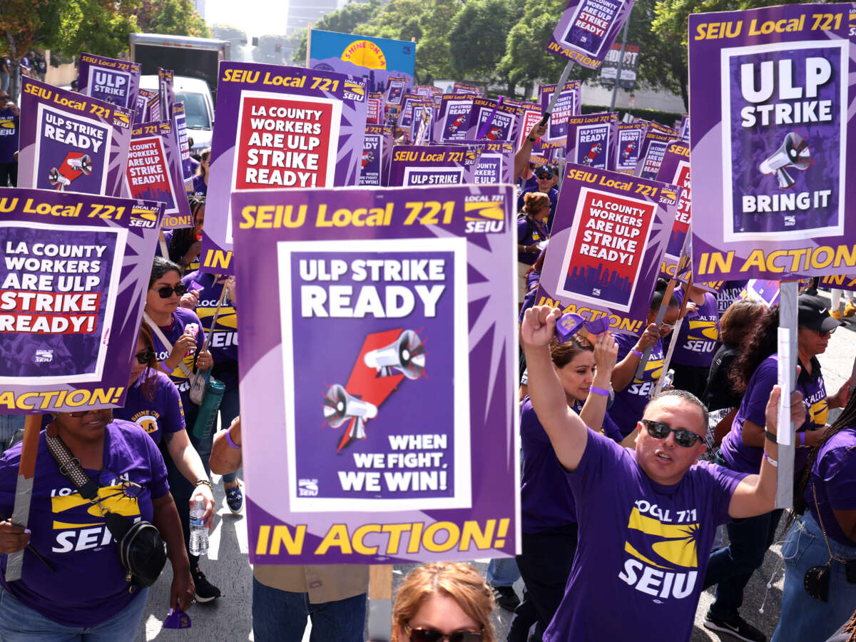 Ahead of Incoming Trump Administration, the SEIU Joins the AFL-CIO