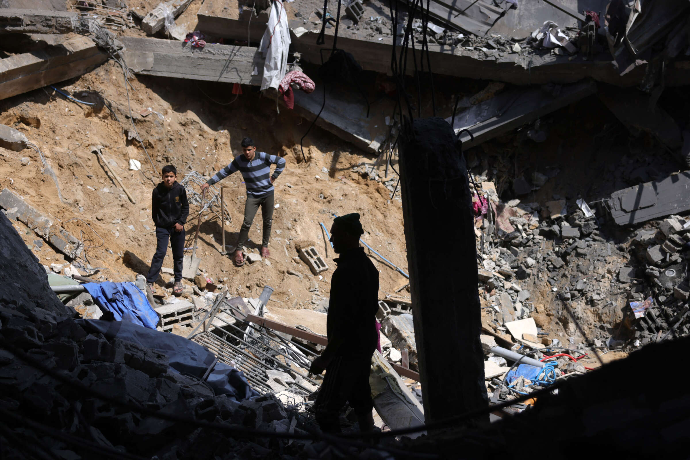 Israel’s Bombs Rained Down at 2 am, Killing Hundreds Around Me in Gaza ...