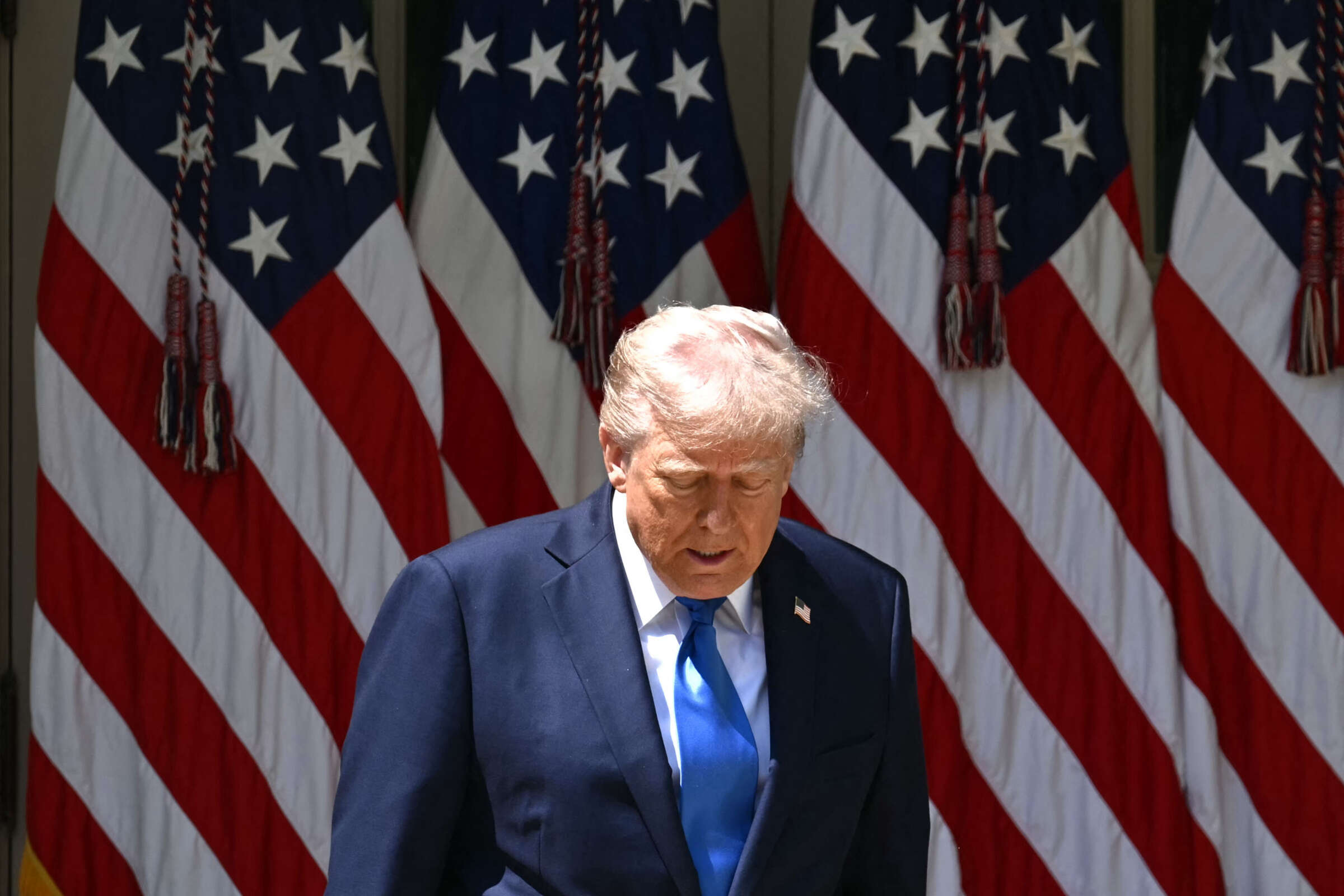 Poll: Democrats Pledging to Impeach Trump Could Help Their 2026 Midterm