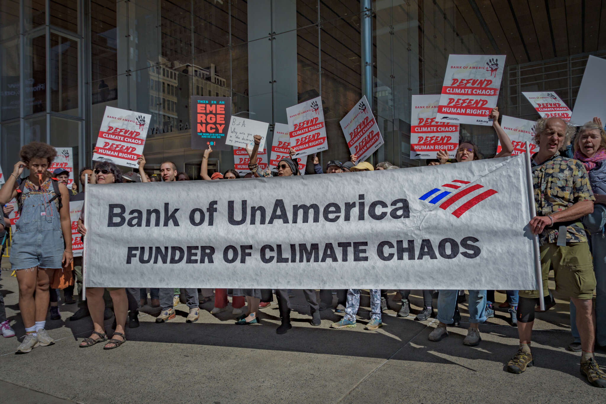 Bank CEOs Rake In Big Profits as Wall Street Ramps Up Fossil Fuel ...
