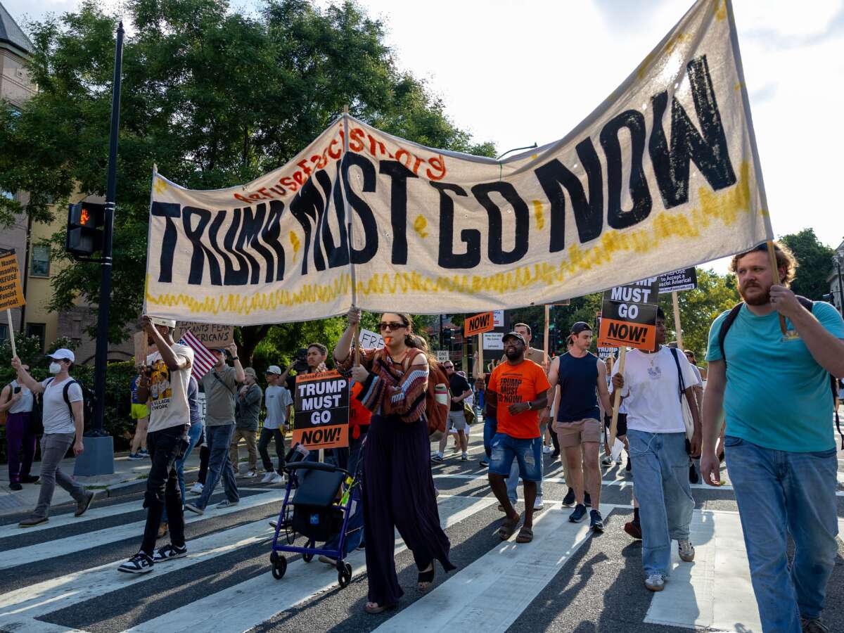“Get Off Our Streets”: DC Residents Protest Federal Agents Running Checkpoint