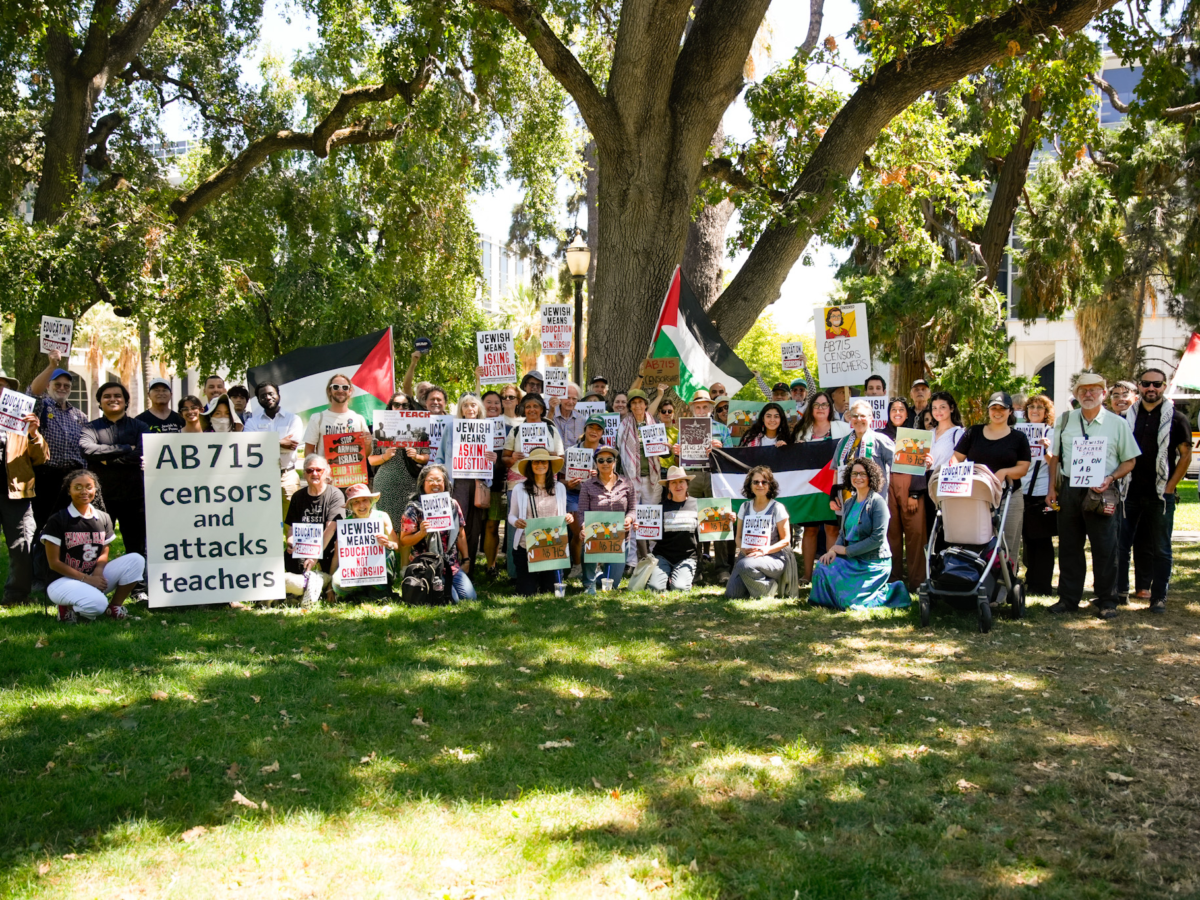Lawsuit Charges That CA Law Illegally Muzzles Students and Teachers on Palestine