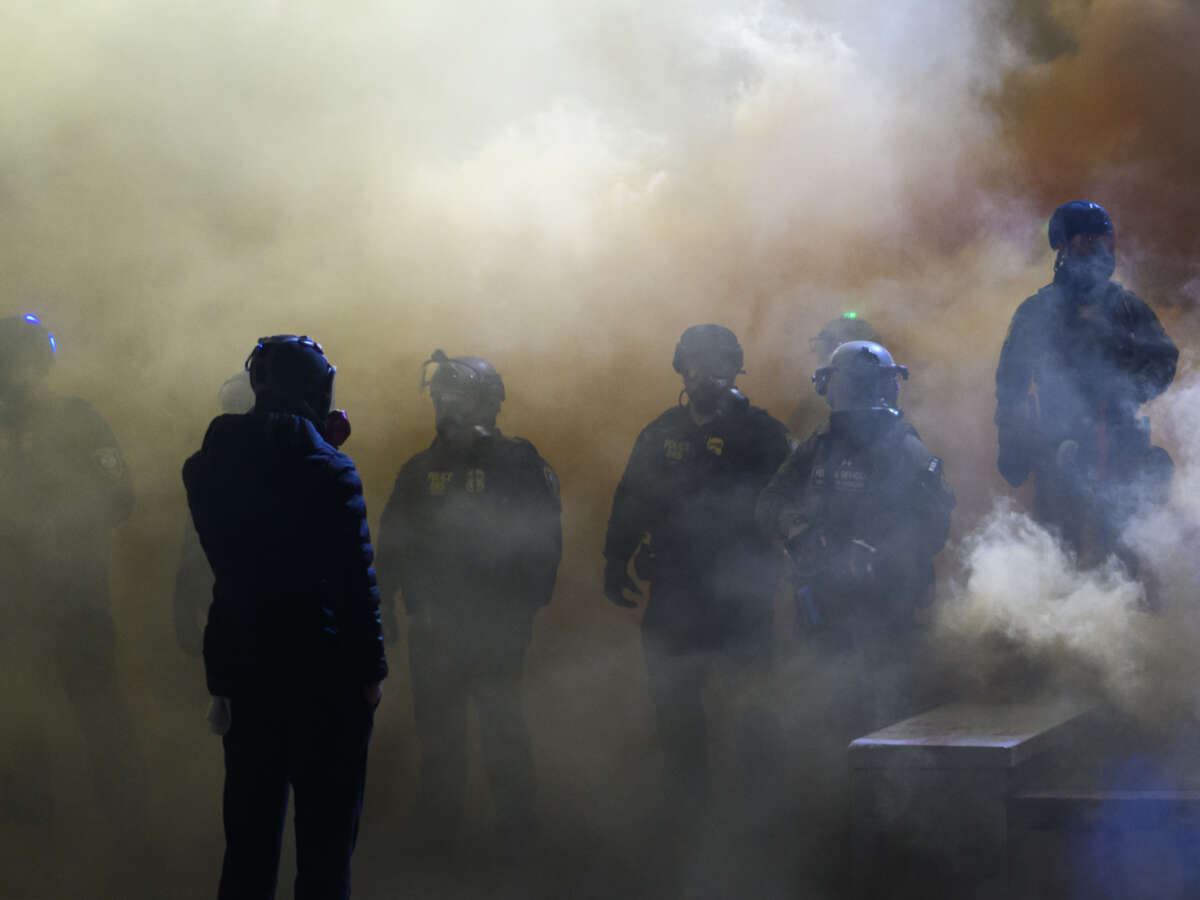 ICE Is Functioning Like an Occupying Army. I Know Because I Served in One.