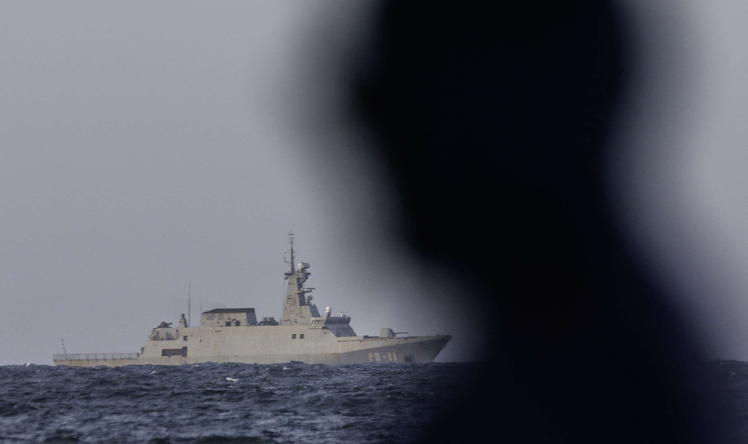 Venezuela Mobilizes Military in Response to Approaching US Aircraft Carrier