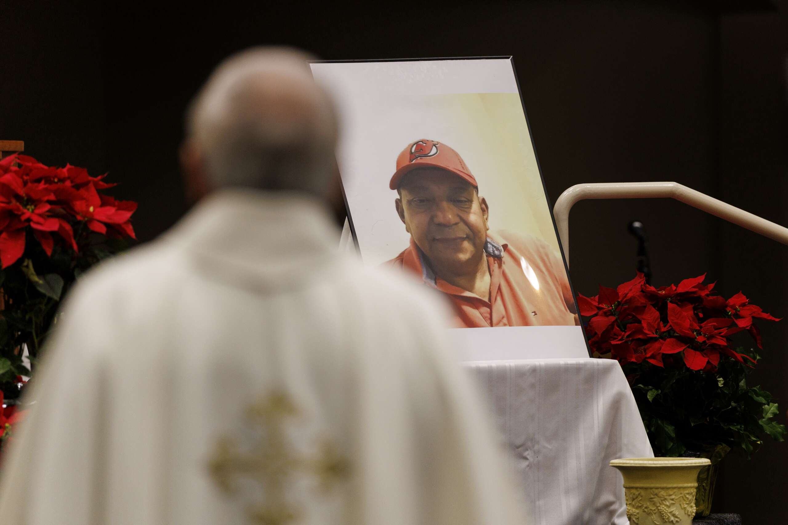 Honduran Man Who Died in ICE Custody Told His Family He’d Felt Ill for Weeks