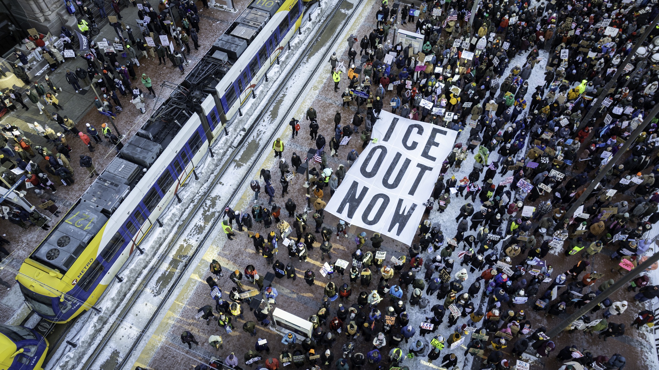 Twin Cities Win JFK Library Award for Resisting ICE Crackdown