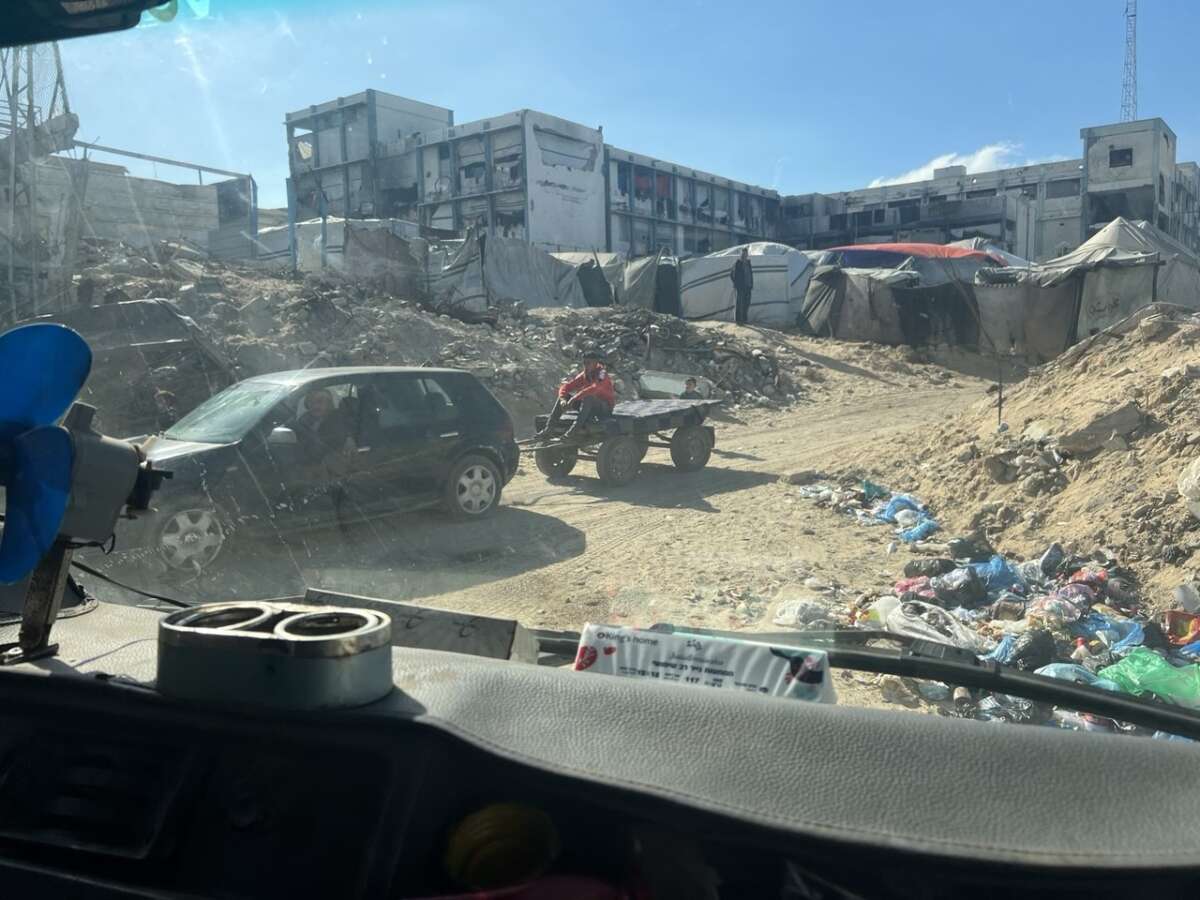 Carts attached to cars, a common means of transportation in Gaza. Here, one stands in Al-Karama shelter in Khan Younis.