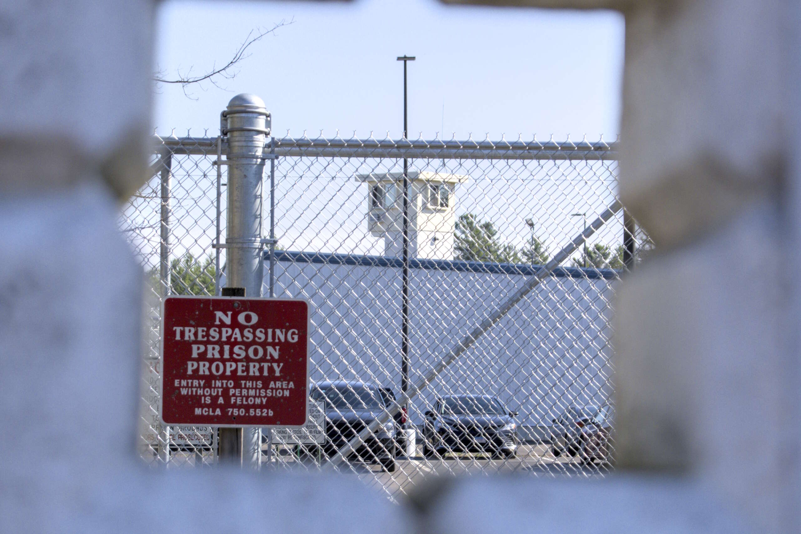 Hundreds of Incarcerated Migrants Go on Hunger Strike in Remote Michigan Prison