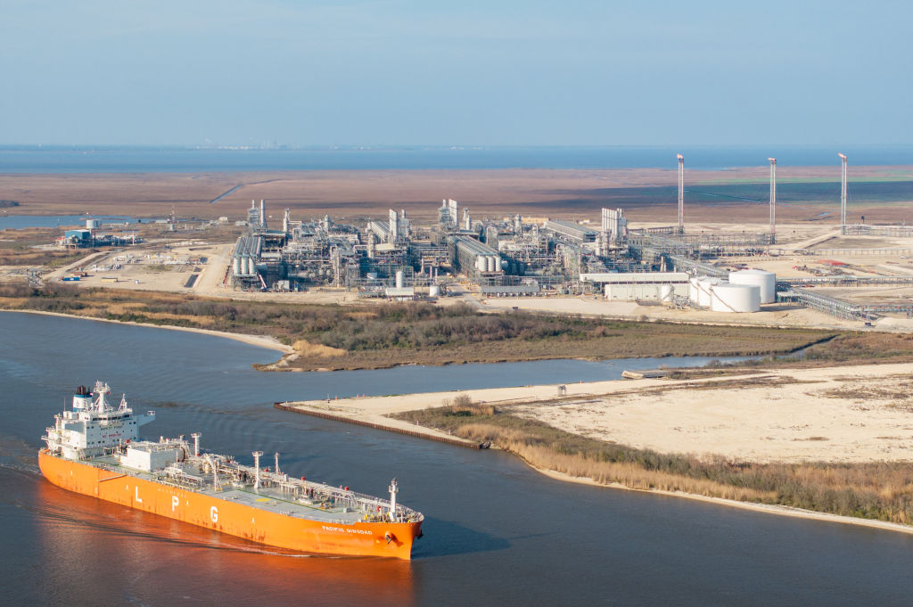 Massive New Louisiana Natural Gas Plant Is Slated to Be US's Most Polluting Yet