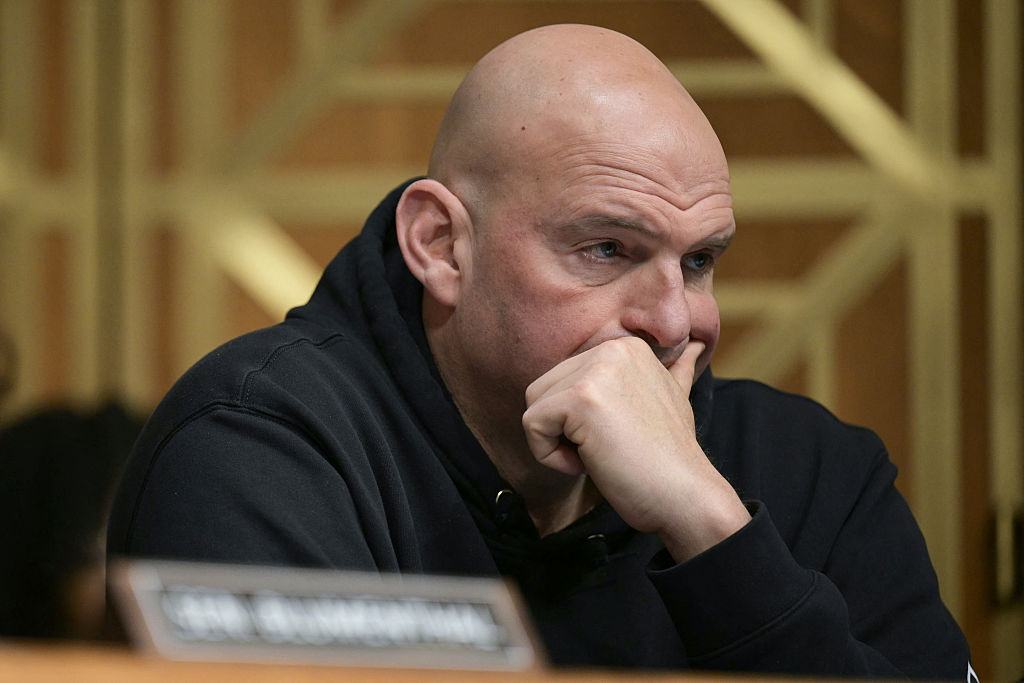 Fetterman Joins GOP in Defeating Senate Democrats' Attempt to Block War on Cuba