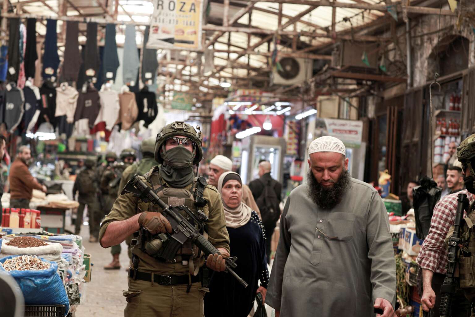 West Bank Faces Economic Crisis as Israel Withholds Tax Revenue and Work Permits