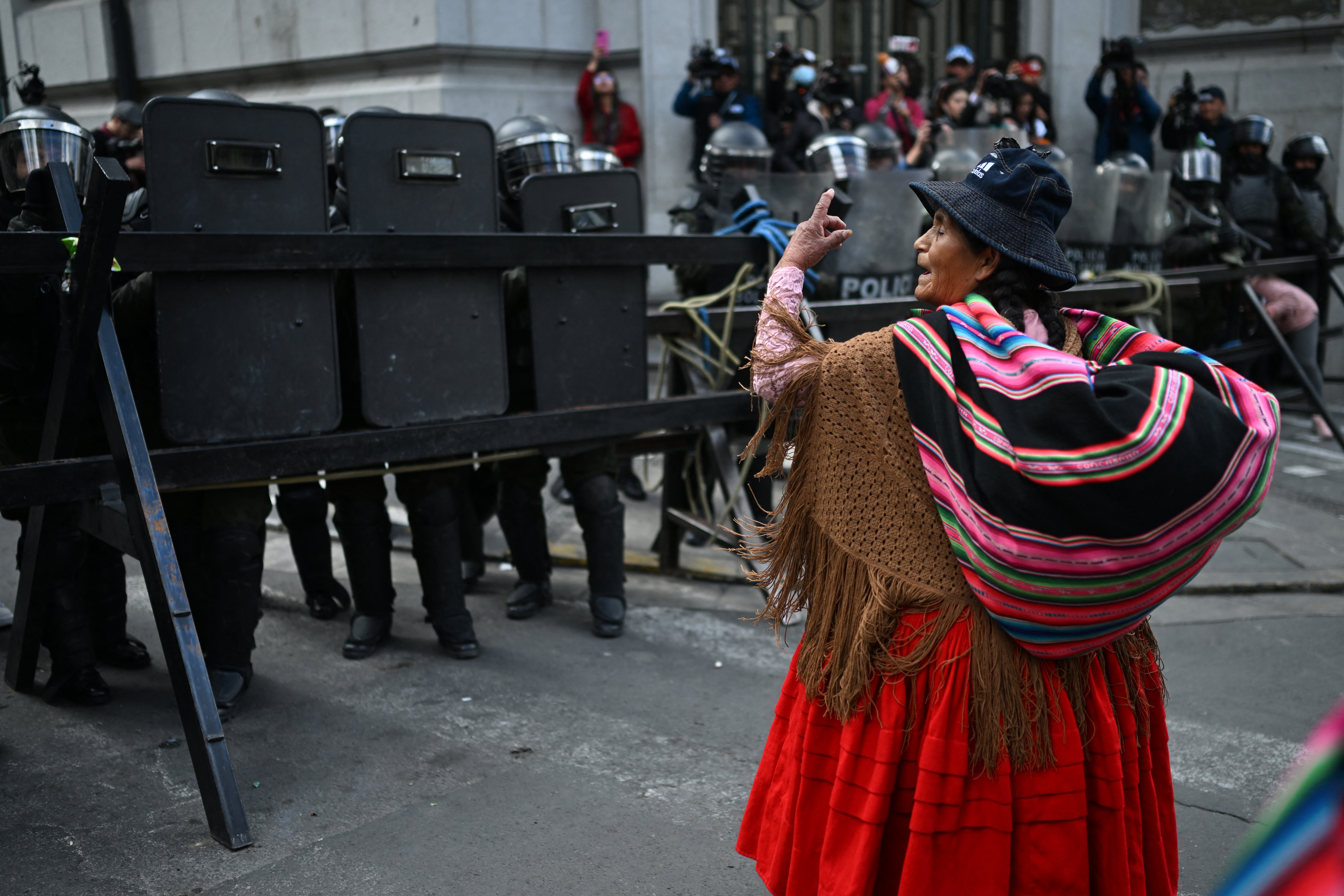Workers, Students, Indigenous Movements Shut Down Bolivia in Popular Rebellion