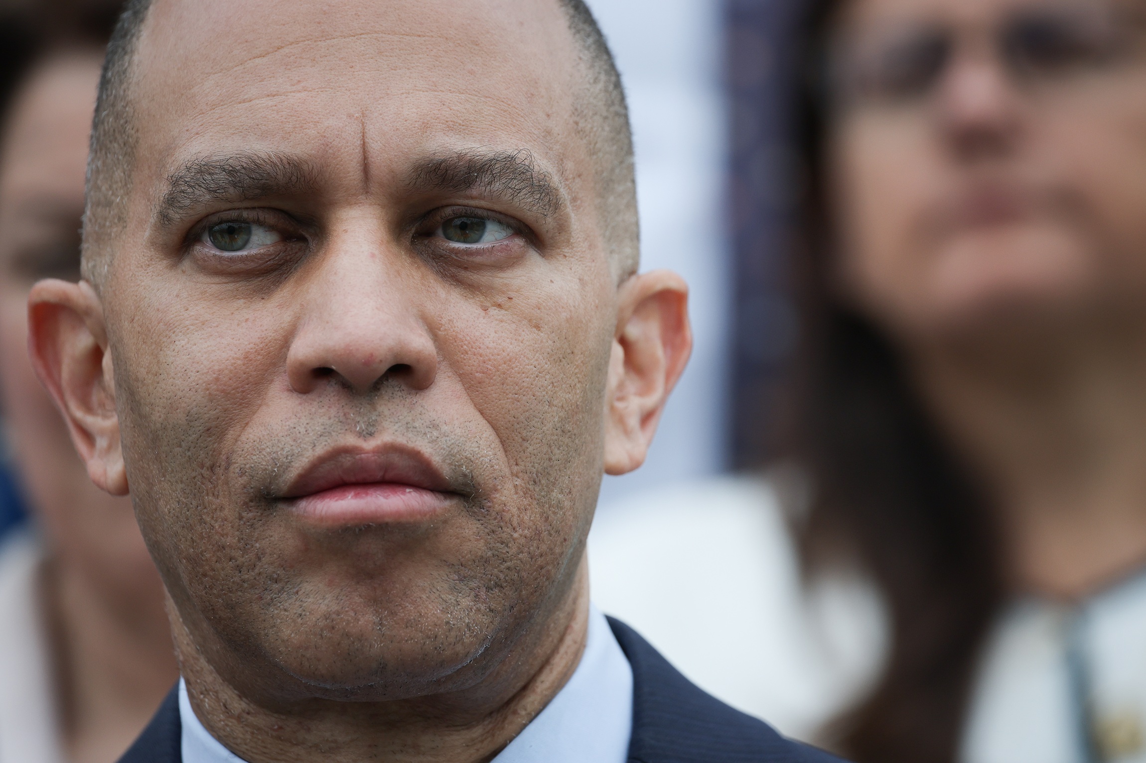 Jeffries Says Mamdani Has “Work to Do” to Placate Establishment Dems in Congress