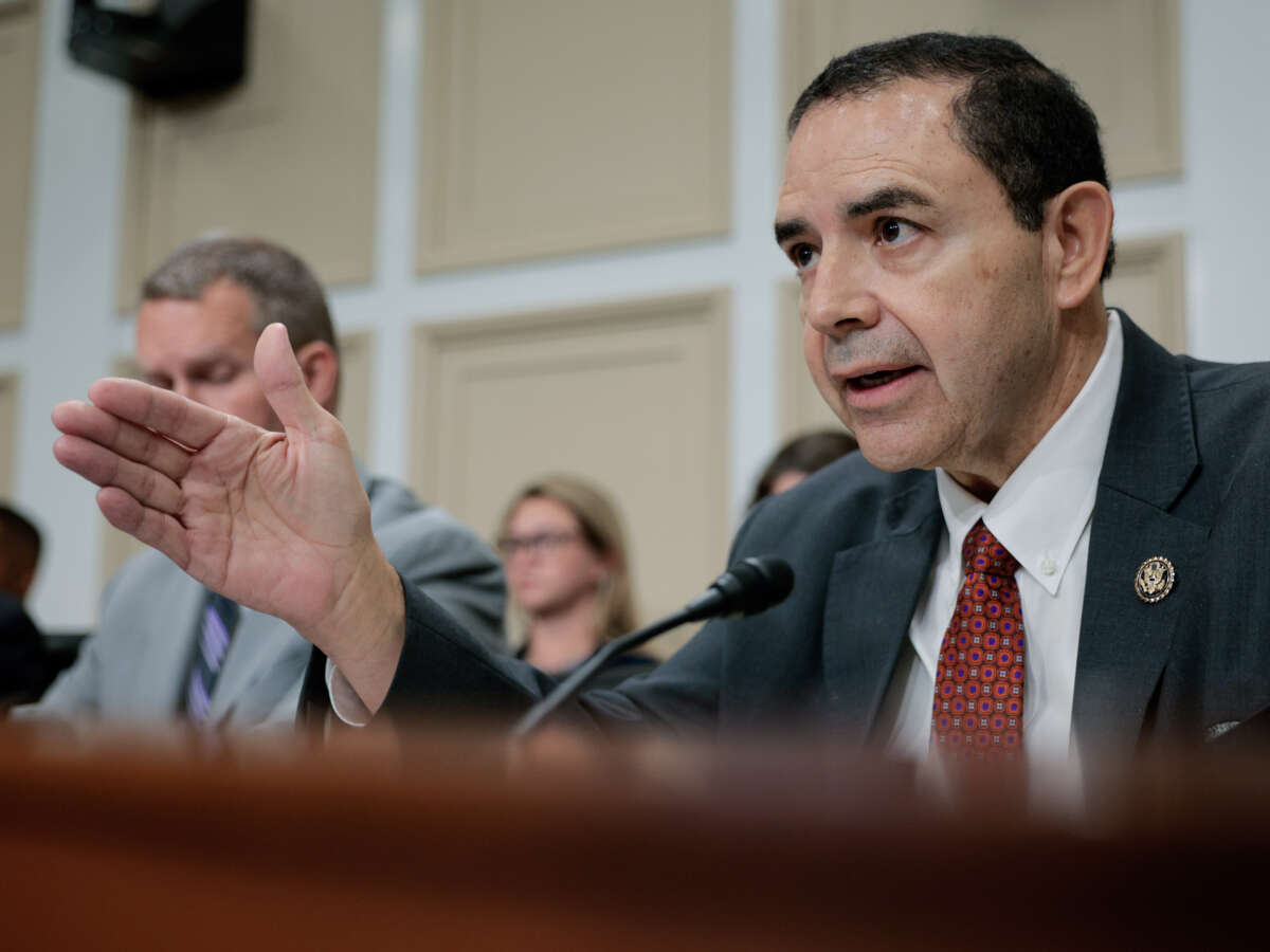 5 Democrats Vote to Strip Gender-Affirming Care From Trans Servicemembers