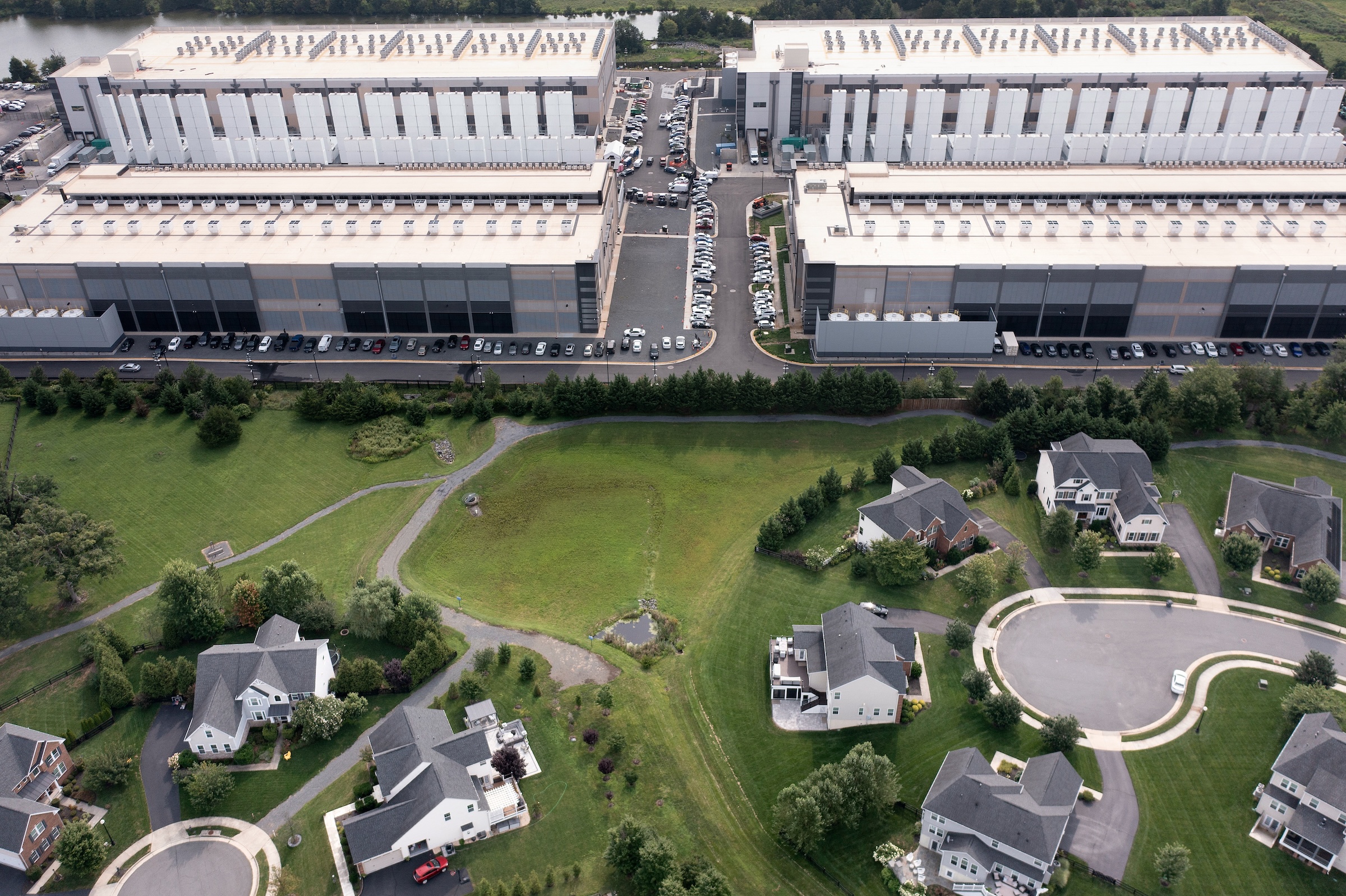 GOP Begs AI Firms to Fix Data Centers' “Toxic Brand” to Help Midterm Chances