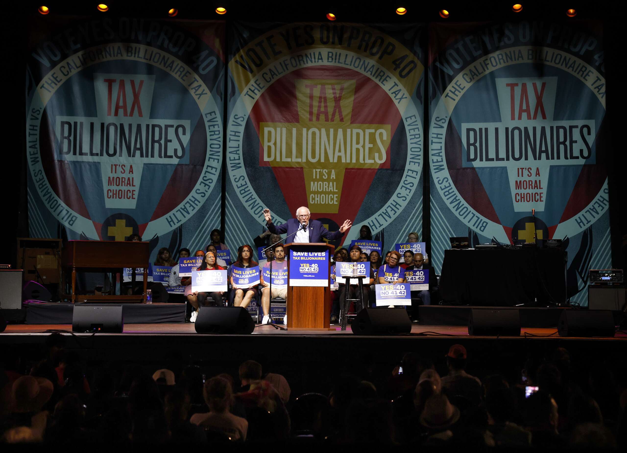 truthout.org - Marianne Dhenin - California Is Home to 200 Billionaires. Organizers Say It's Time to Tax Them.