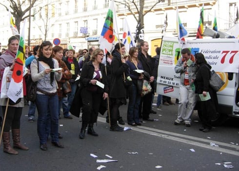 A delegation of teachers from the department of Seine-et-Marne (77) and belonging to the union known as FSU (Fédération syndicale unitaire).