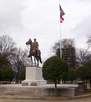 Nathan Bedford Forrest's grave and memorial in Nathan Badford Forrest Park on Union Ave in Memphis, Tennesse. 