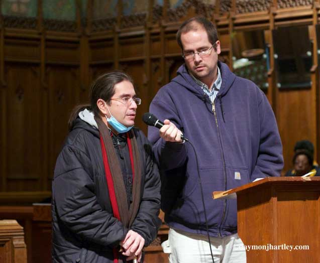 Jorge Parra, president of ASOTRECOL sewed his lips shut in a final hunger strike on Nov. 20th, asking GM to negotiate a dignified resolution for the 200 workers fired who developed workplace injuries.