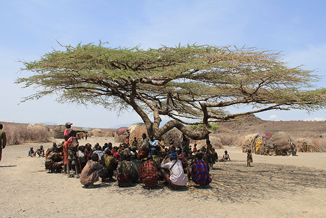 Community meeting in the Turkana village. (Photo: Chris Williams and Maria Davis)
