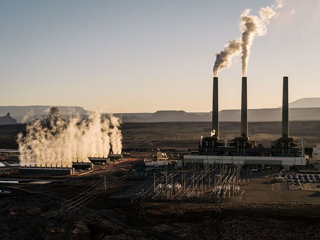 Some of Arizona’s most influential leaders have rejected the scientific consensus that the Navajo station’s carbon pollution plays any role in a warming planet or intensifying drought. (Photo: Michael Friberg / ProPublica)
