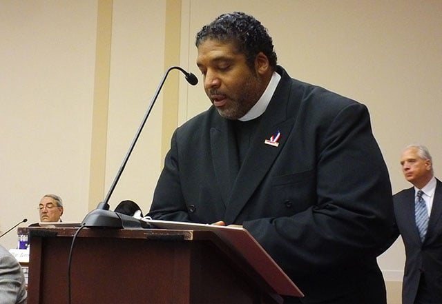 Rev. William Barber, President of the NAACP, NC, speaking on voter suppression. (Photo: National Election Defense Coalition)