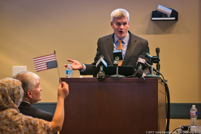 Sen. Cassidy having fun with the crowd in Metairie, Louisiana, which often was so loud that he couldn’t speak. (Photo: Julie Dermansky)