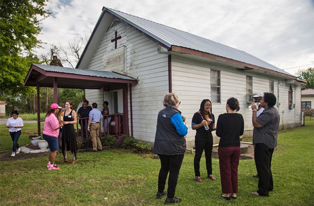 Community members and environmental advocates gather at the Mount Triumph Baptist Church in St. James. (Photo: Julie Dermansky / DeSmogBlog)
