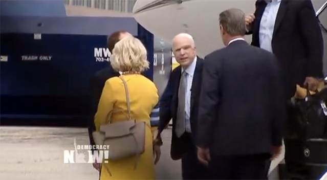 Sen. John McCain arrives in Washington, DC, to deliver a vote to proceed to debate on the repeal of the Affordable Care Act on July 25, 2017. (Image: Democracy Now)