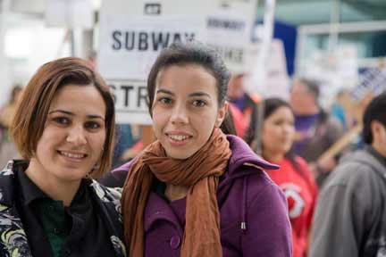 Hakima Arhab and Hayat Selmani. (Photo: David Bacon)