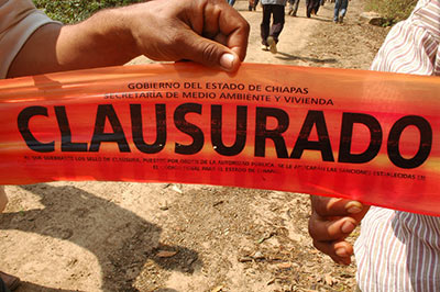 Clausurado.