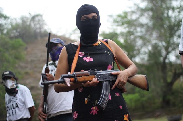 June 2013: The town of Aquila, which lies on the coast of the state of Michoacán, is of one of the first mostly indigenous self-defense groups which arose after other groups formed by ranchers and farmers. (Photo: Juan José Estrada Serafín of Subversiones Agency, used with permission.)