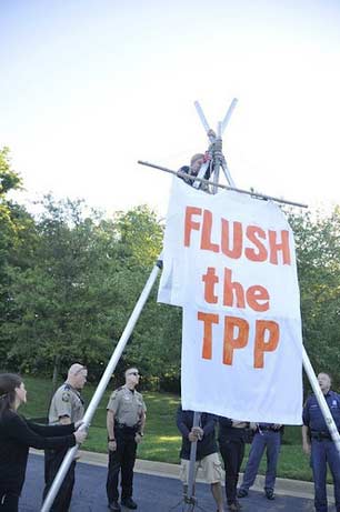 Actions outside Round 14 of TPP negotiations in Leesburg, Virginia.