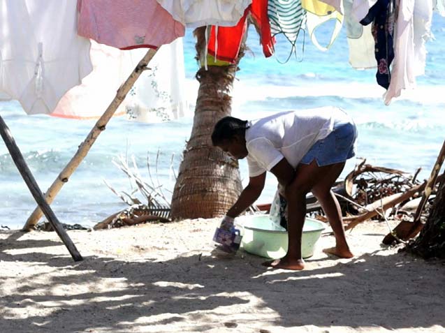 The Garifuna of Chachahuate received a community land title to their cay in 2007. (Photo: OFRANEH)