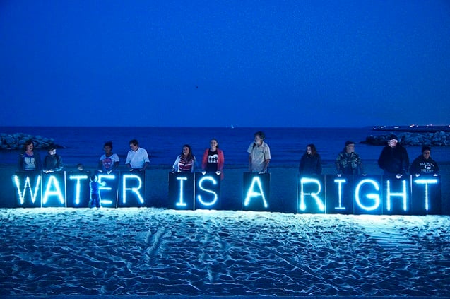 “Water is a human right” solidarity demonstration. (Photo:<a href=
