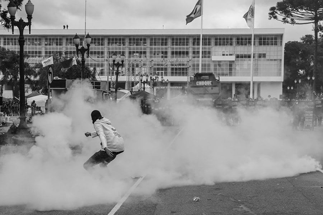 Curitiba, Paraná, April 29th, 2015. (Photo: Leandro Taques)