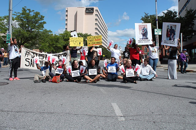 Shutting Down an Intersection. (Photo: Rez Ones)