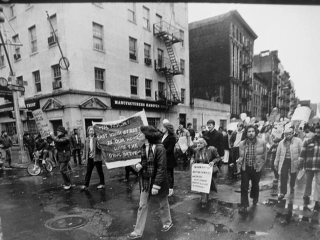 Residents of the Lower East Side protest against drug dealing in the mid-1980s. After the neighborhood's last bank, the Manufacturers Hanover Trust, closed in 1984, community activists converted it into the Lower East Side People's Federal Credit Union. (Photo: Marlis Momber)