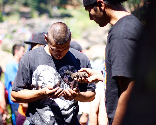  The Chinook salmon, nur, is deeply revered in Winnemem spiritual beliefs. According to the Winnemem creation story, the salmon gave humans its voice in exchange for a promise that they would speak on its behalf. The Winnemem gather for a “salmon challenge” to remember their relative, who lost its home in the McCloud River after Shasta Dam was built. (Rucha Chitnis)