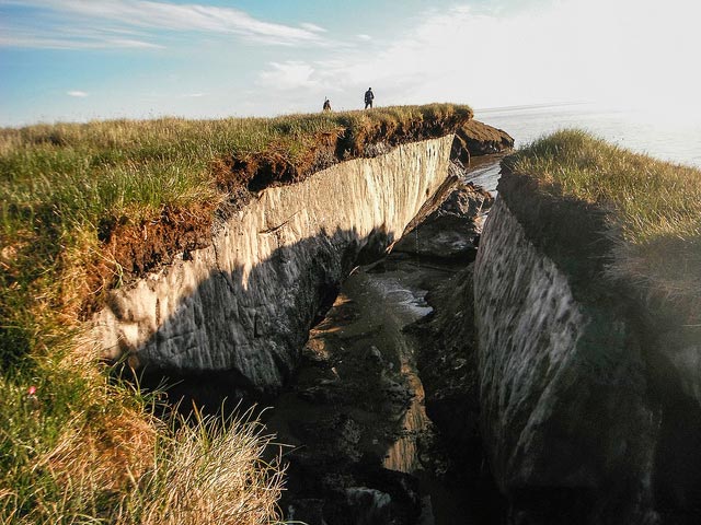 Coastal erosion reveals the extent of ice-rich permafrost underlying active layer on the Arctic Coastal Plain in the Teshekpuk Lake Special Area of the National Petroleum Reserve - Alaska.