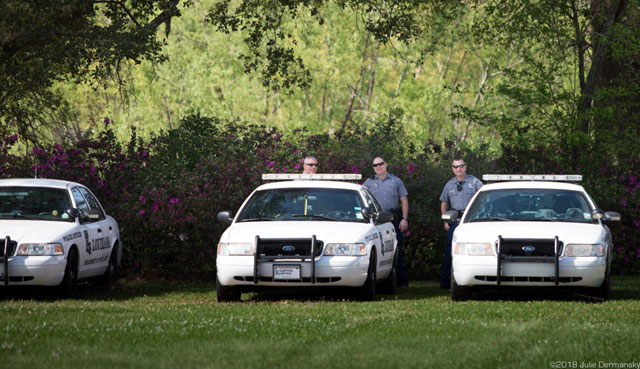 Security next to the press conference in Baton Rouge. (Photo: © Julie Dermansky)