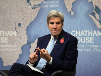Former US Secretary of State John Kerry speaks at Chatham House on November 6, 2017, in London, England.