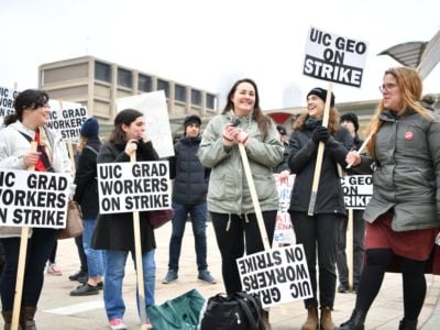 Graduate student workers at the University of Illinois at Chicago (UIC) on the fourth day of their indefinite strike.