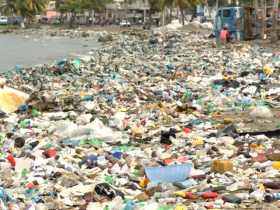 US Refuses to Join Global Effort to Curb Plastic Pollution