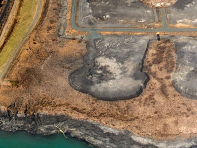 Aerial view of Duke Energy's 1985 Cape Fear coal ash pond.