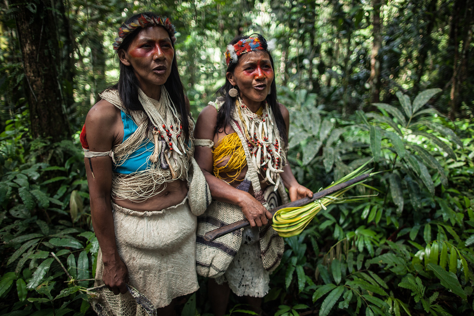 Waorani-women